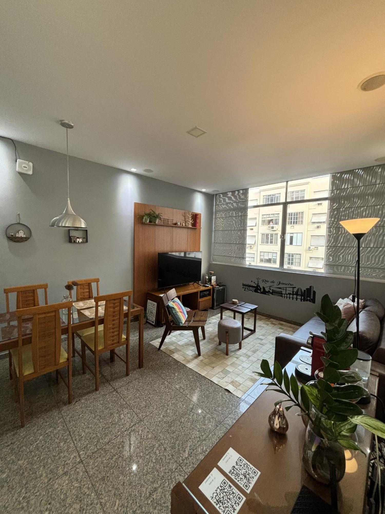 Lgbt Friendly - Quarto Em Ipanema Posto 9 - Casa De Vitor E Carlos - Rio de Janeiro — Photos 3